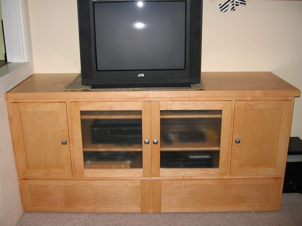 Maple Built-In Entertainment Center