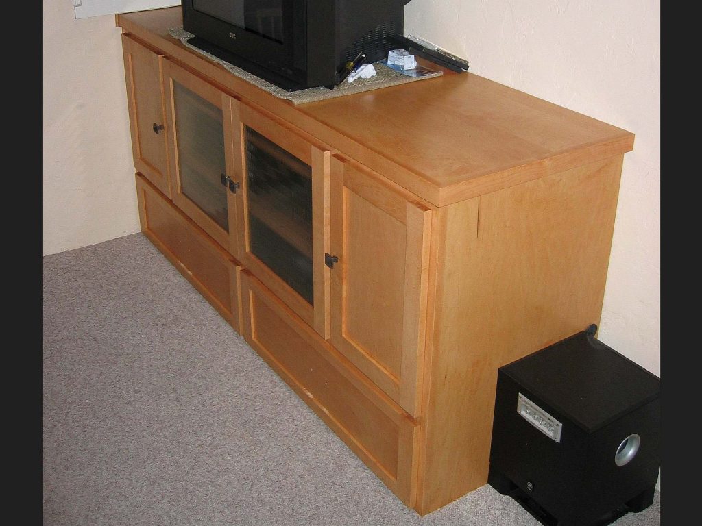 Maple Built-In Entertainment Center