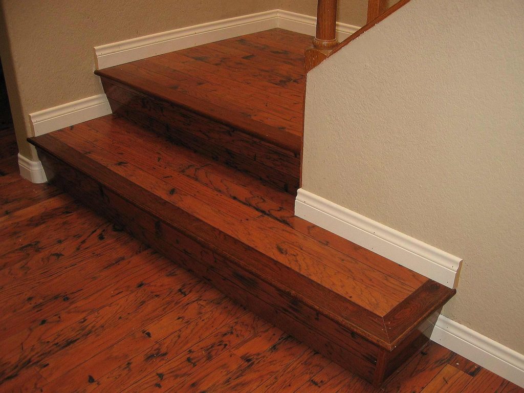 Distressed Chestnut Engineered Pre-Finished Box Step & Stair Landing