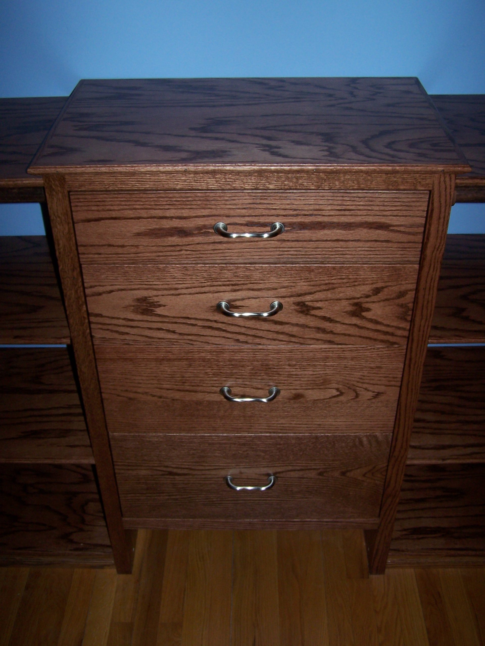DRESSER (front view)