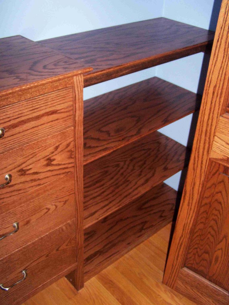 RIGHT SIDE SHELVING & HANGING ROD