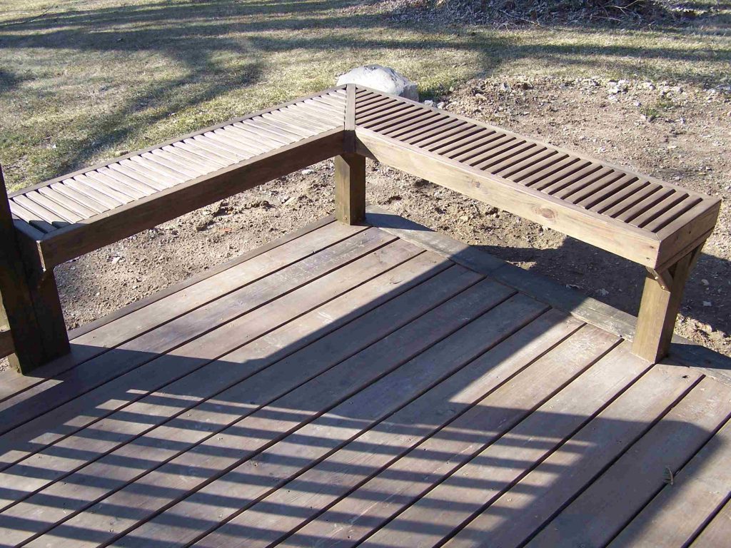 3-TIER DECK, STAIR & RAIL (corner bench seat)