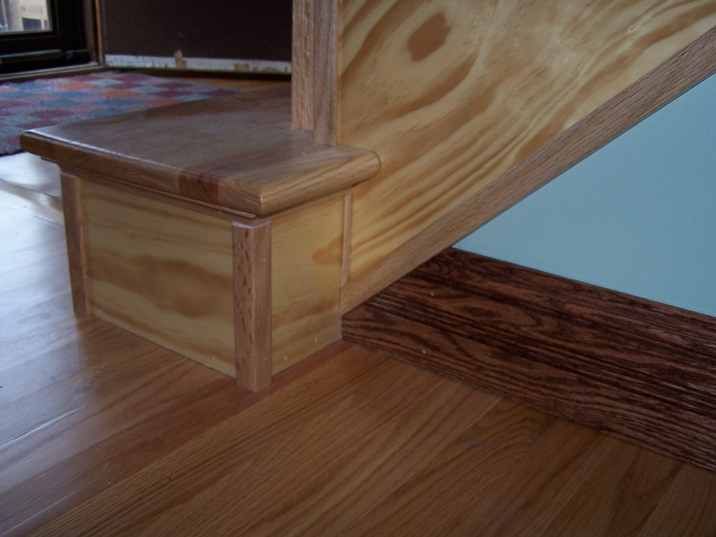 OAK & PINE STAIR & RAIL (trim detail)